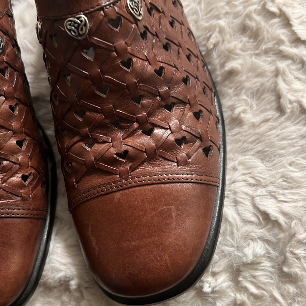 Brighton Genuine Leather Mules 🔥 - Picture 6 of 14